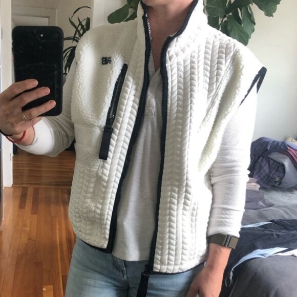 New Balance vest - Picture 5 of 5